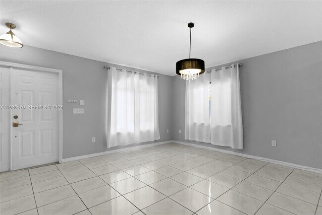 Building Photo - 10168 NW 126th Terrace