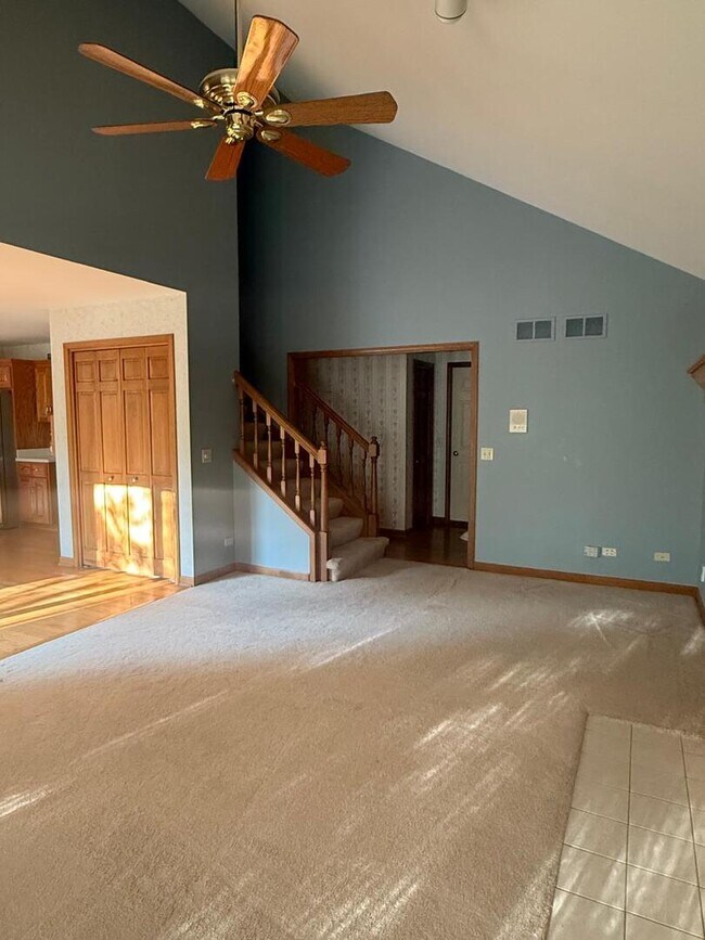 Building Photo - 2286 Brookside Ln
