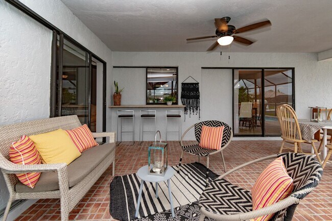 Building Photo - Gulf Access Pool Home. 4BED/2BATH. SE OF CAPE CORAL FL. Special Offer! Qualify for a deposit-free...