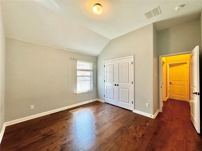 Building Photo - 4207 Oldenburg Ln