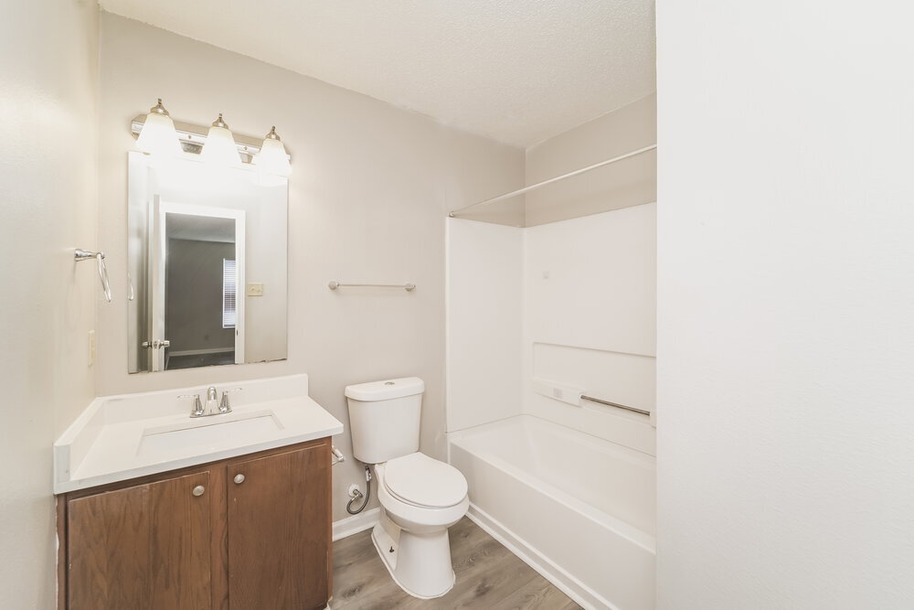 Building Photo - 1231 Willow Bridge Ct