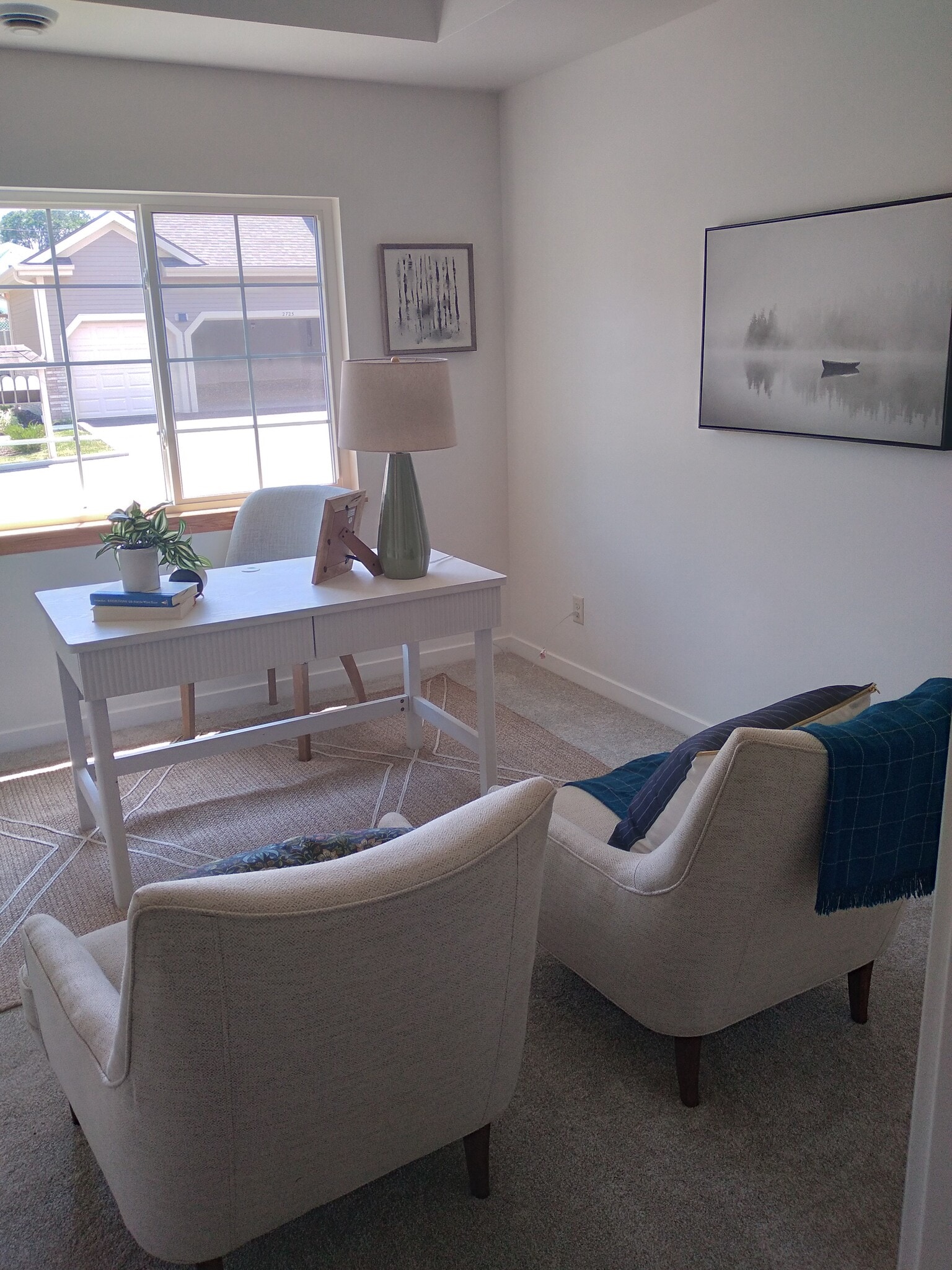 Building Photo - 2725 Pond Dr