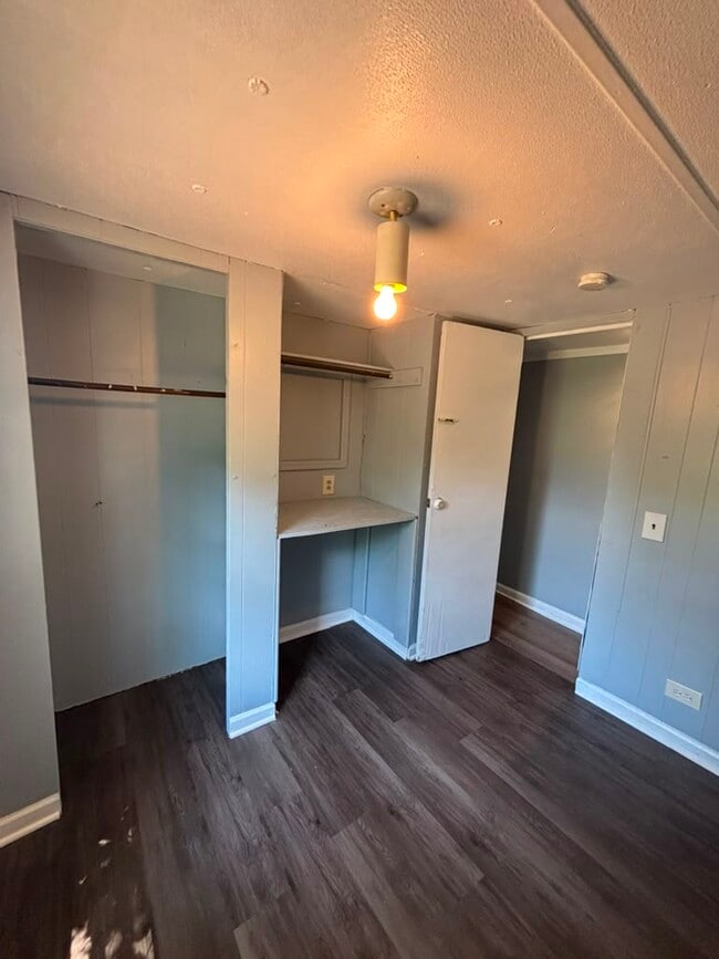 Building Photo - 28 Rider Dr