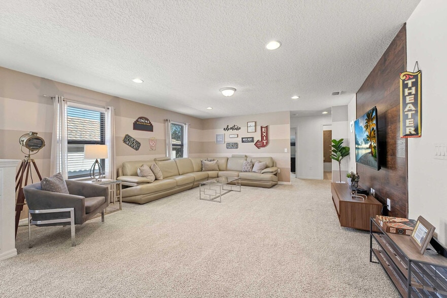 Building Photo - 1905 Nice Ct