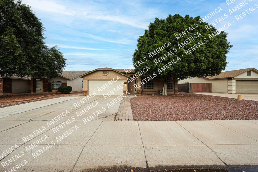 Building Photo - 2292 E Remington Pl