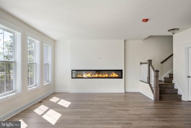 Building Photo - 354 Evermore Ln