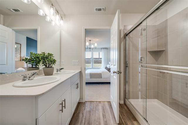 Building Photo - 5530 Agalinis Ave