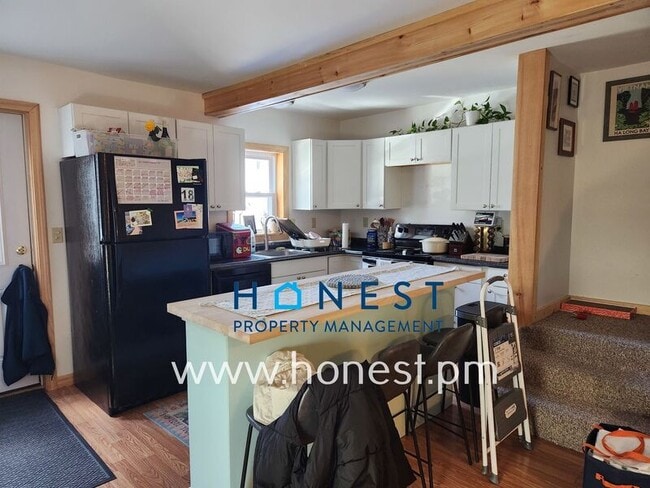 Building Photo - 9 High St