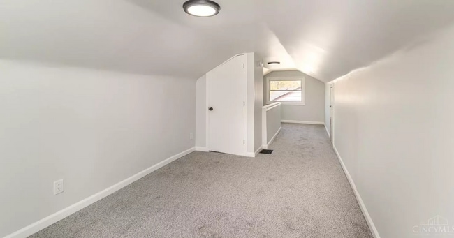 Building Photo - 6047 Yosemite Dr