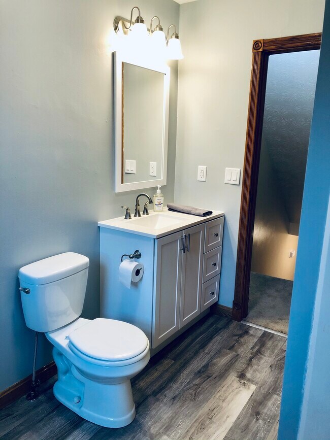 Building Photo - 416 Housel Craft Rd