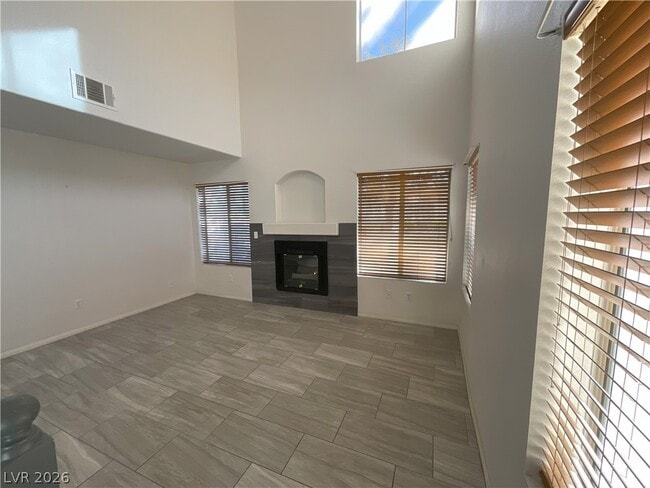 Building Photo - 509 Amber Sunset St