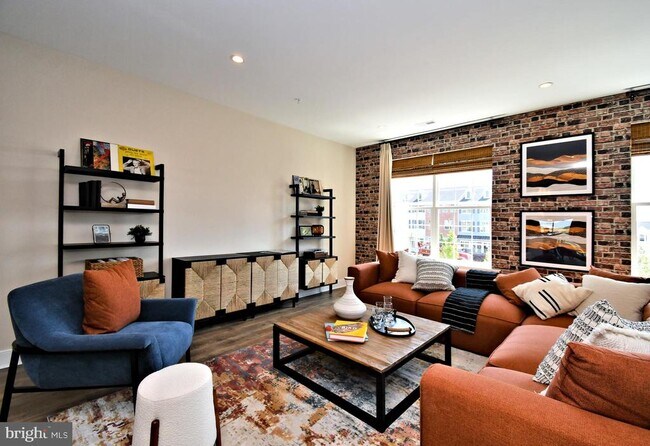 Building Photo - 200 Souders Wy