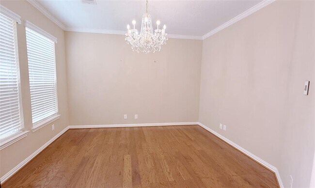 Building Photo - 2311 Blue Jay Ln