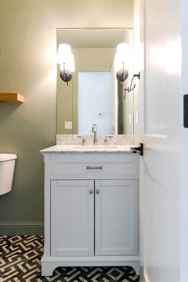 Building Photo - 4 Bedroom 2.5 Bath 2 Car Garage in Quail C...