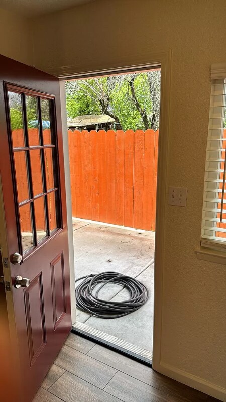 Building Photo - 1812 N Tracy Blvd