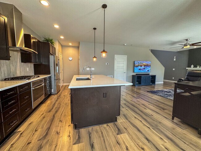 Building Photo - Upgraded 3-Bedroom home in Stepping Stone