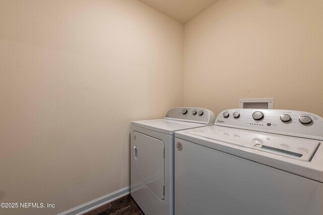 Building Photo - 3463 Belen Ct
