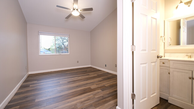 Master Suite - 7641 Montgomery Rd