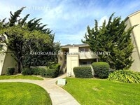 Building Photo - 4033 Abbey Terrace