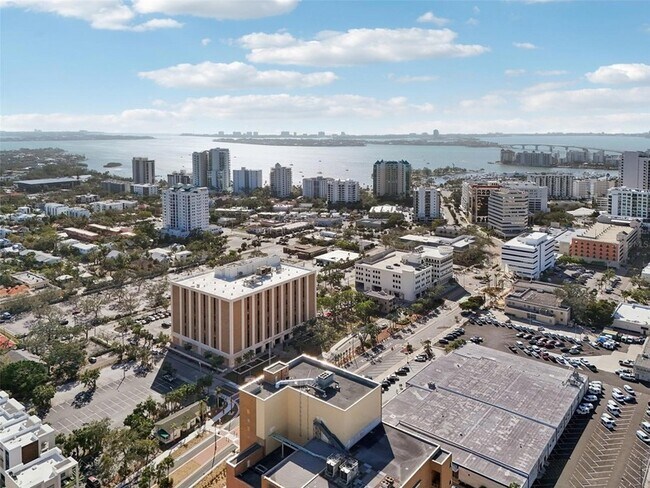 Building Photo - 1771 Ringling Blvd