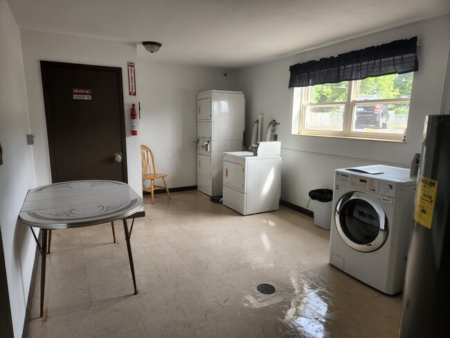 Laundry Room - Wash/Dry & Fold w/o ever leaving the building. - 212 N 44th St