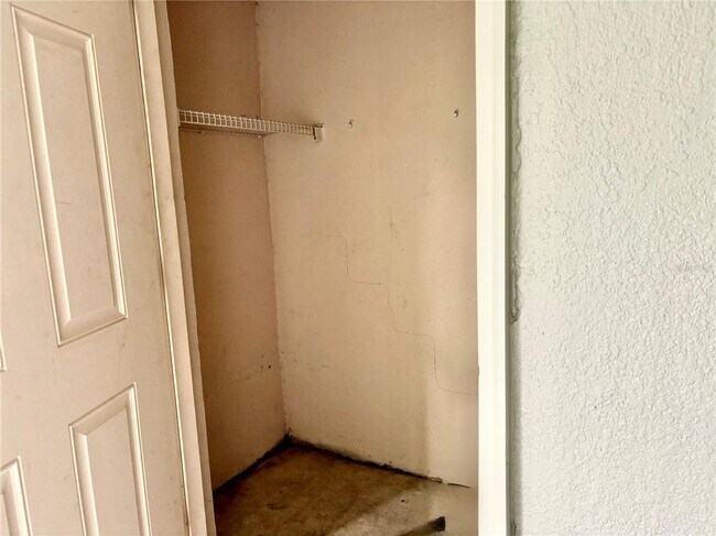 Building Photo - 6512 Osprey Lake Cir