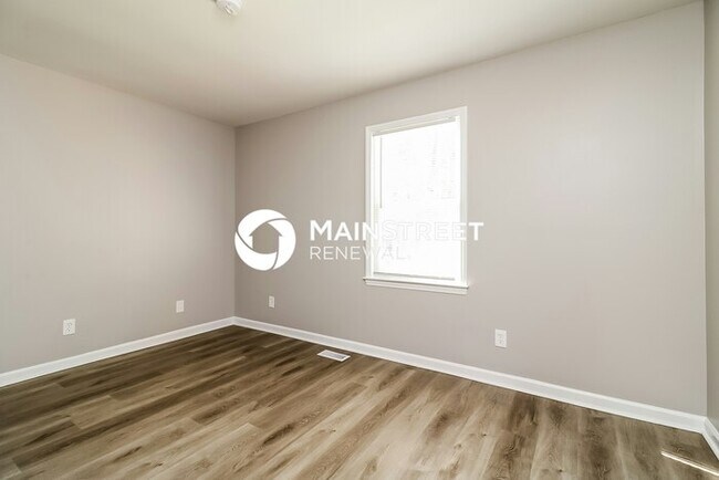 Building Photo - 3 Bedroom Pet-Friendly Home in GARNER, NC with Main Street Renewal