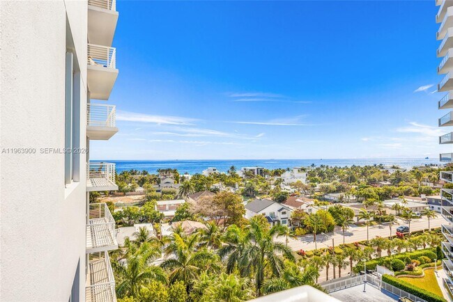 Building Photo - 2821 N Ocean Blvd