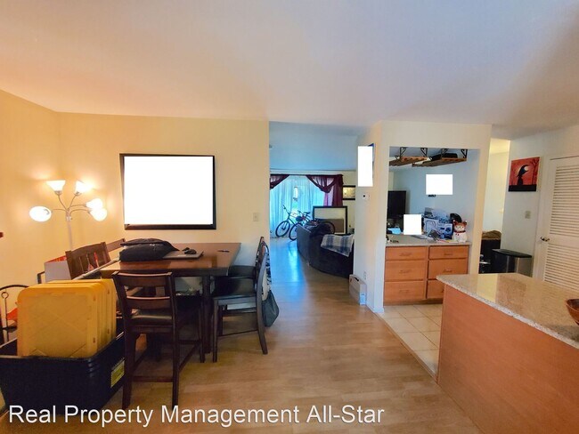 Building Photo - 3 br, 2.5 bath House - 13 Dallenbach Lane