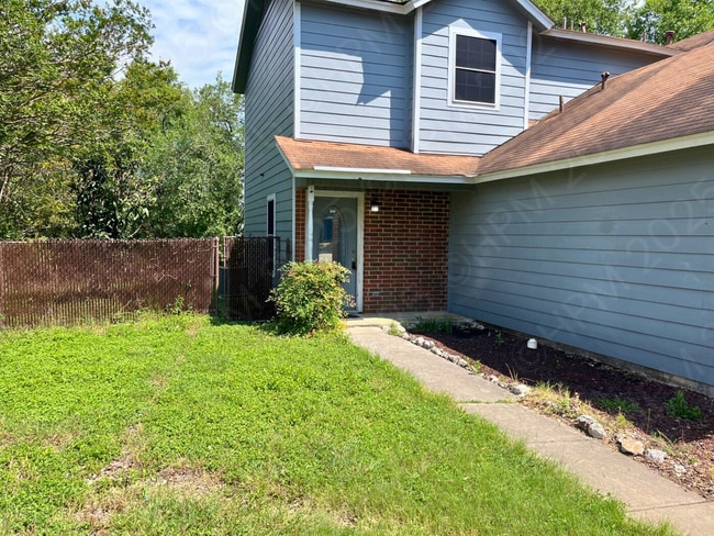 Building Photo - 14408 Woods Hole Dr