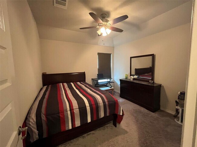 Building Photo - 14104 McCoy Lp