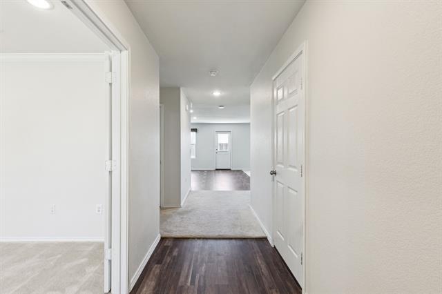 Building Photo - 1305 Vernon Dr