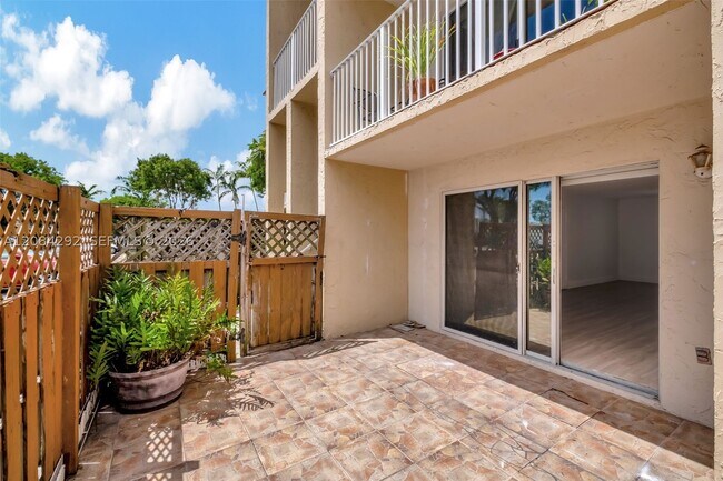 Building Photo - 4804 NW 79th Ave