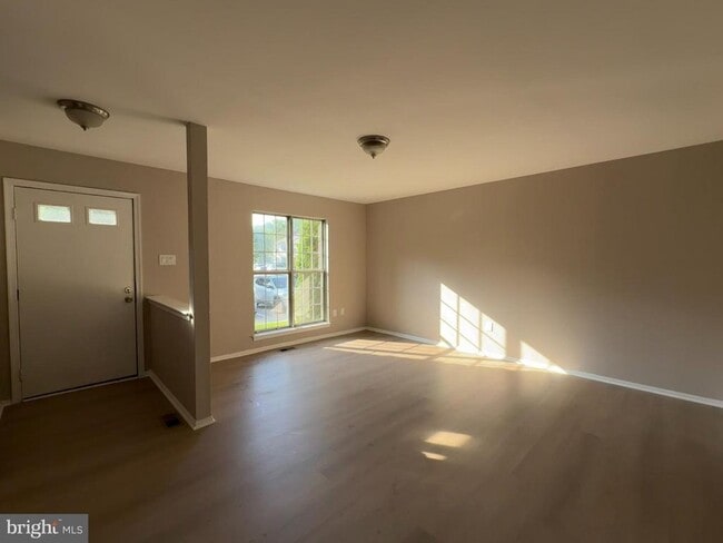 Building Photo - 2119 Princess Anne Ct