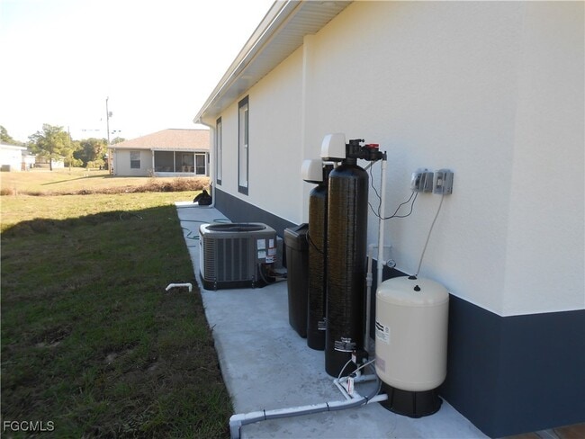 Building Photo - 935 Graystone Ave