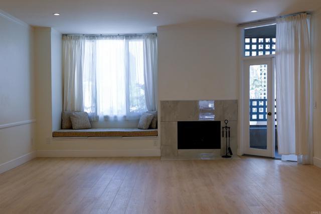 Building Photo - 3976 Nobel Dr