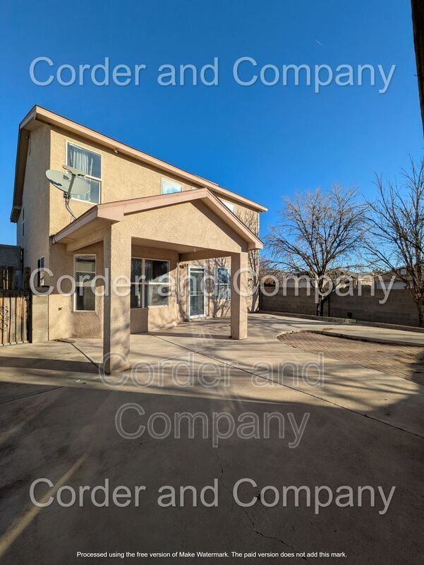 Building Photo - 8000 Vista Estrella Ln SW