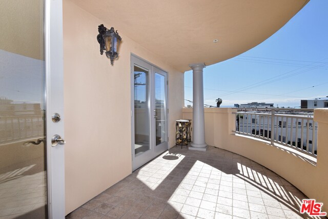 Building Photo - 1000 Granville Ave