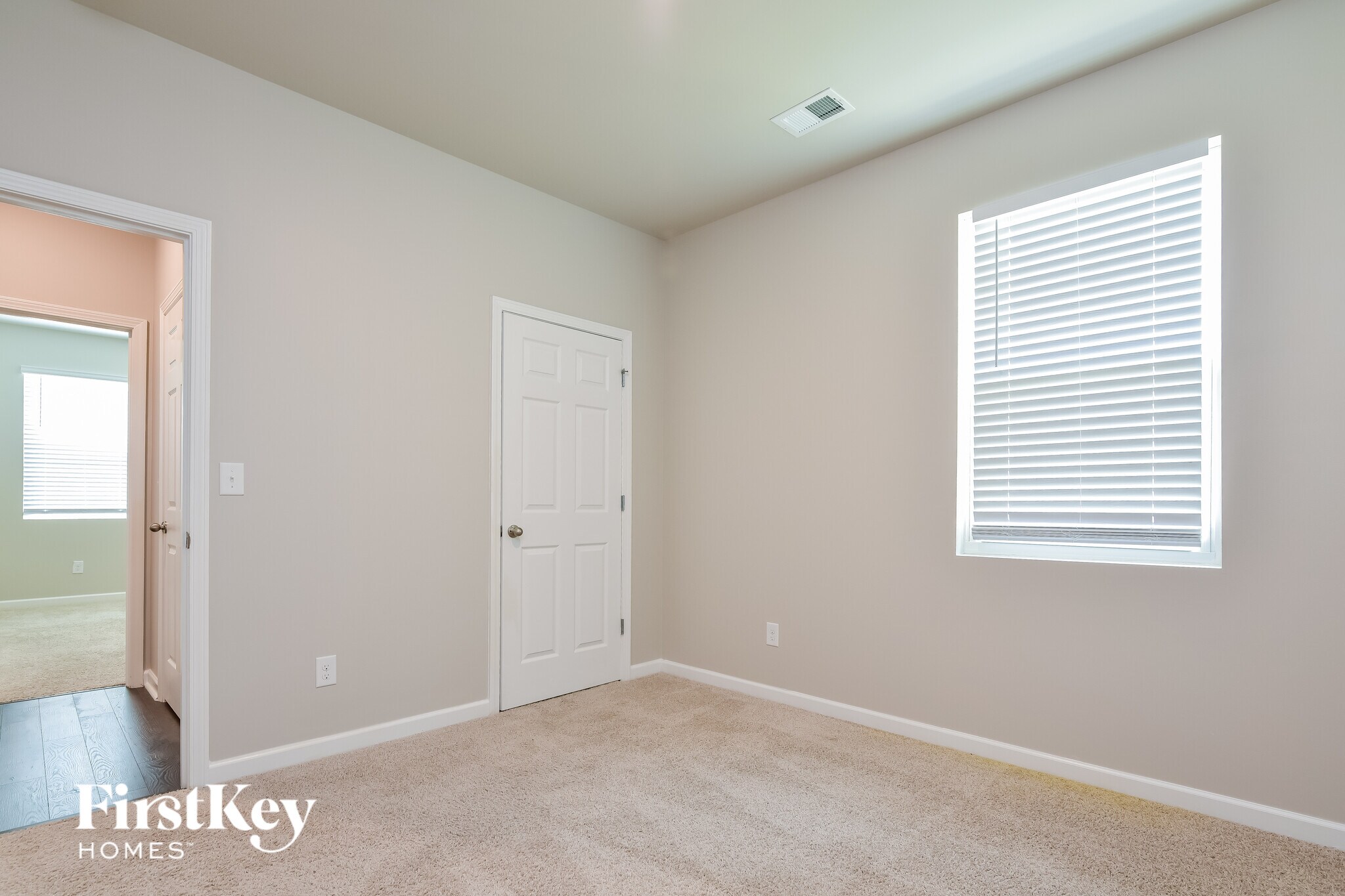 Building Photo - 3521 Lilly Brook Dr