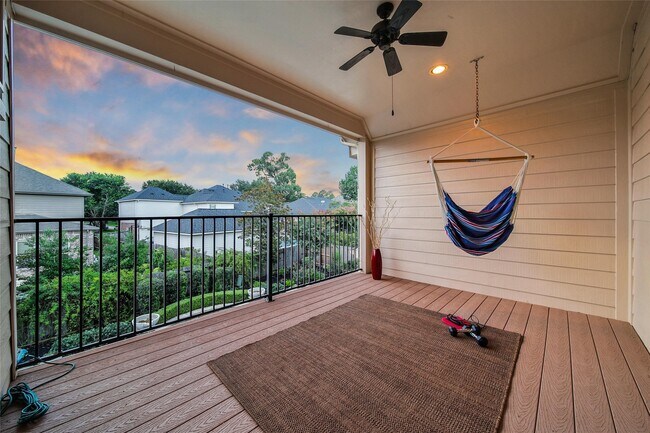 Building Photo - 5902 Royal Hill Ct