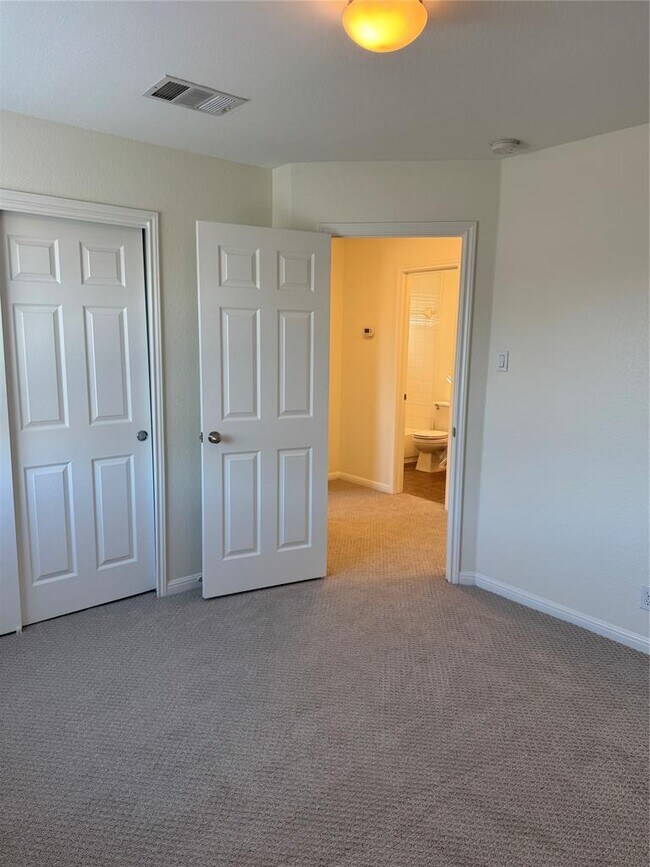 Building Photo - 929 Niobrara River Dr