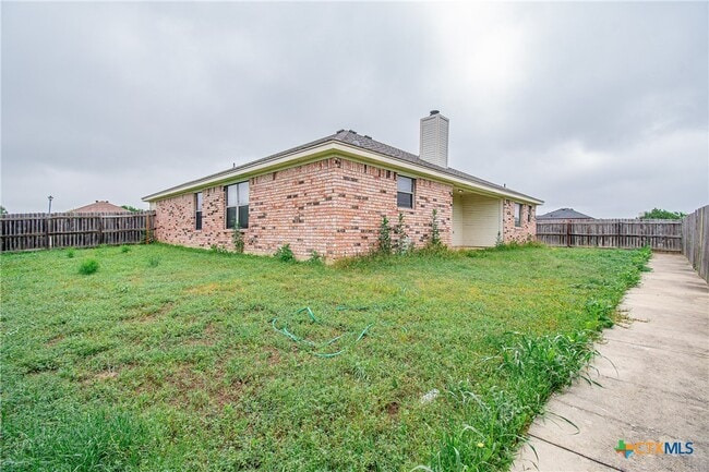 Building Photo - 4300 Lauren MacKenzie Dr