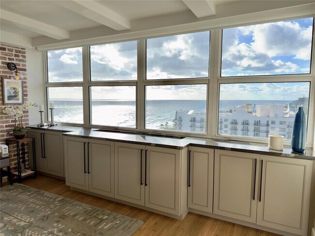 Building Photo - 800 SE 20th Ave