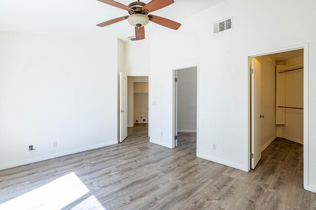 Building Photo - 81329 Avenida Coyote