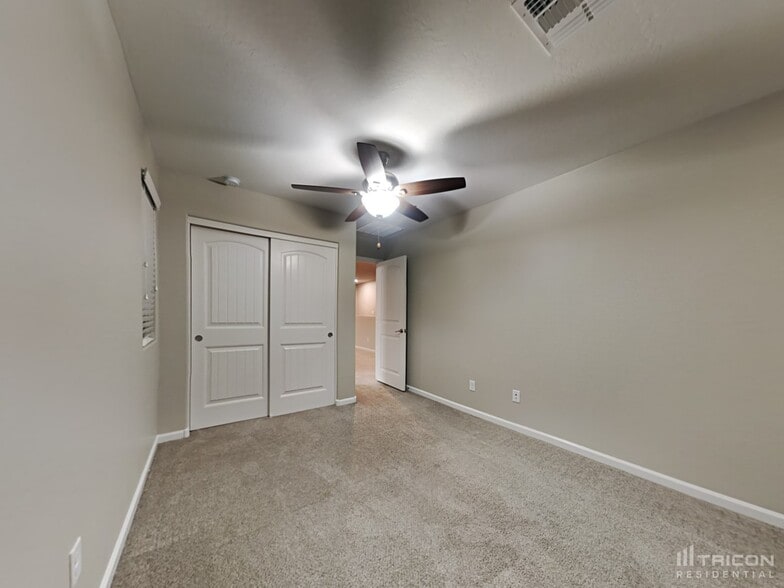 Building Photo - 12562 W Mazatzal Dr