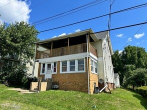 Building Photo - Aliquippa Triplex