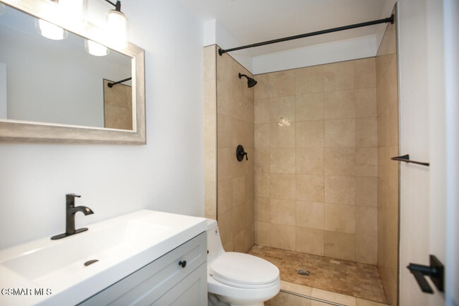 Building Photo - 5383 Felicia St