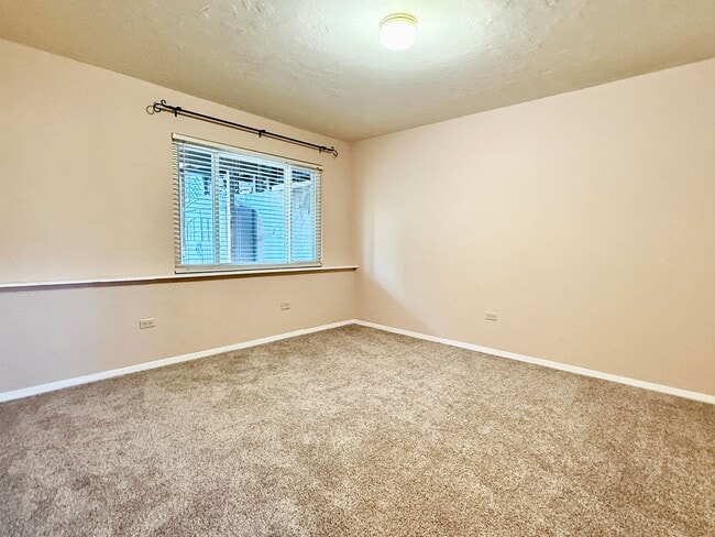 Building Photo - 1163 Grand Teton Dr
