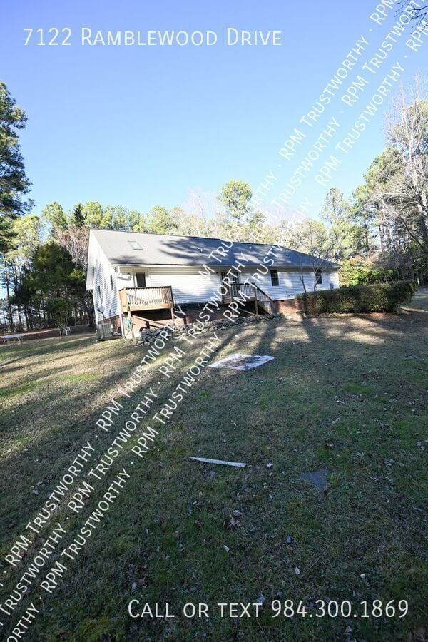 Building Photo - 7122 Ramblewood Dr