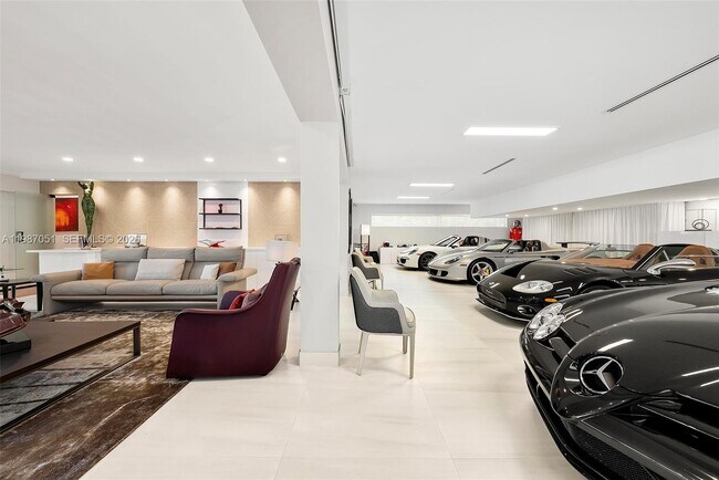 Building Photo - 424 Alamanda Dr